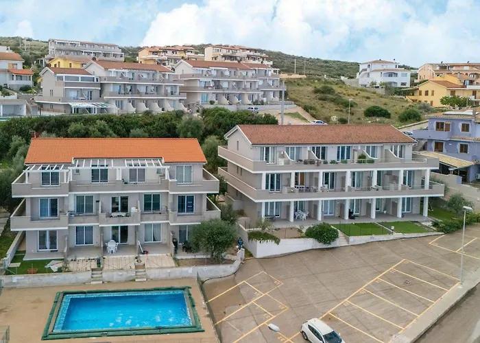In With Swimming Pool And Sea View * Castelsardo